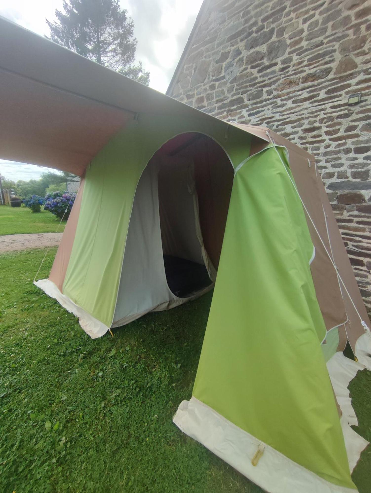 La Billardiere Camping A La Ferme Le Menil-Ciboult Екстер'єр фото
